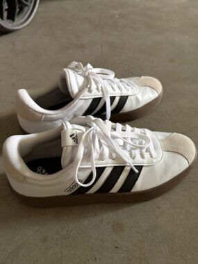 Adidas VL Court 3.0 Shoes